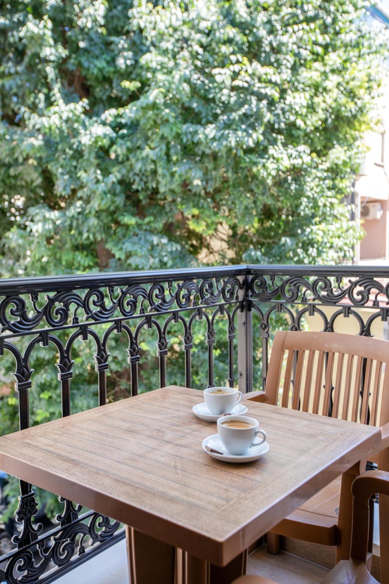 Opatija Hotel Estambul Exterior foto